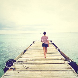 beautiful-dock-girl-ocean-pretty-Favim.com-137436